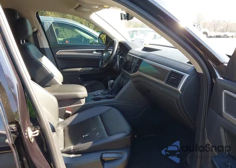 2018 Volkswagen Atlas 3.6L V6 Se/3.6L V6 Se W/Technology z USA, uszkodzony, nr VIN 1V2LR2CA2JC553105